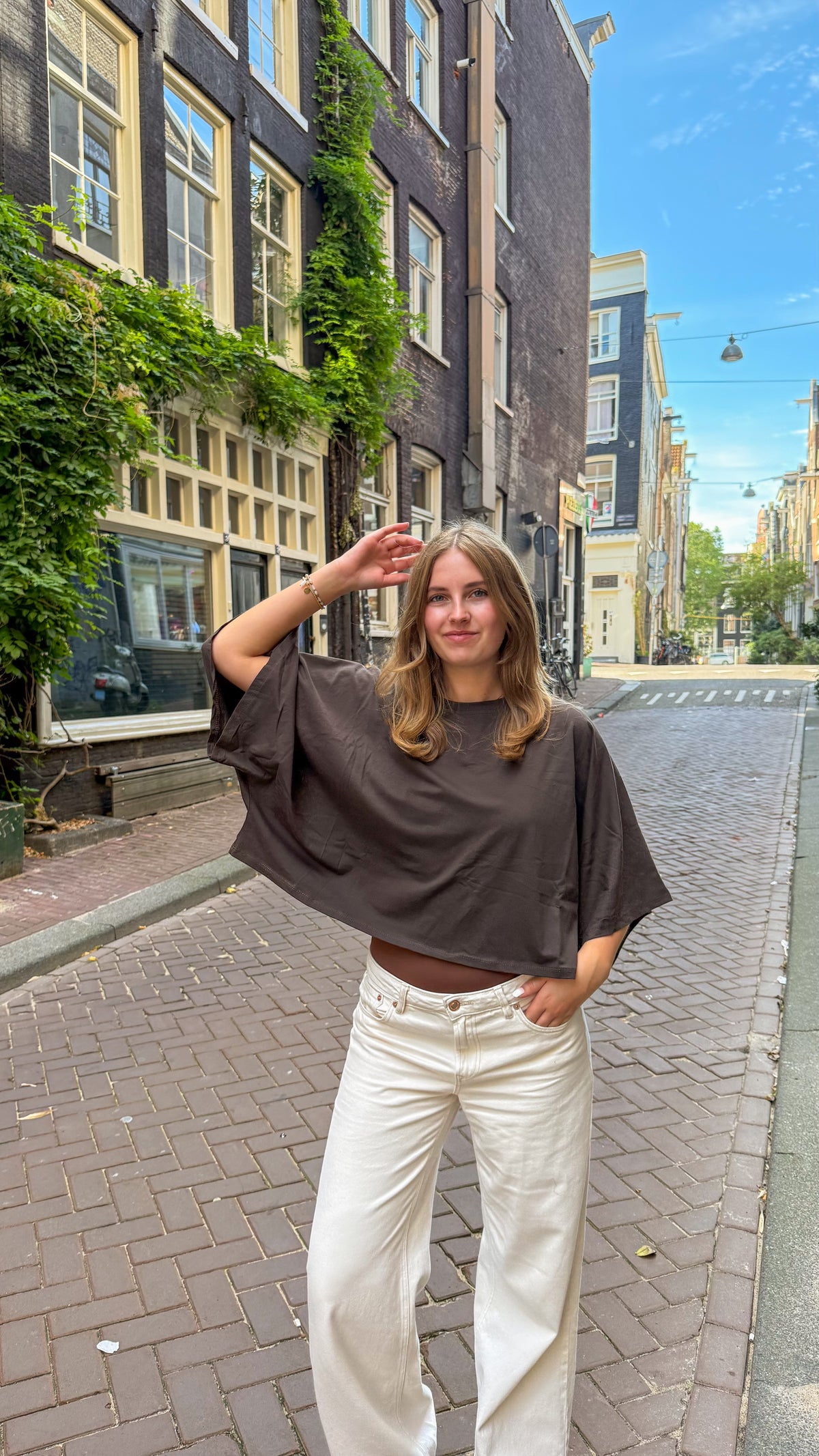 Batwing sleeve t-shirt hannah